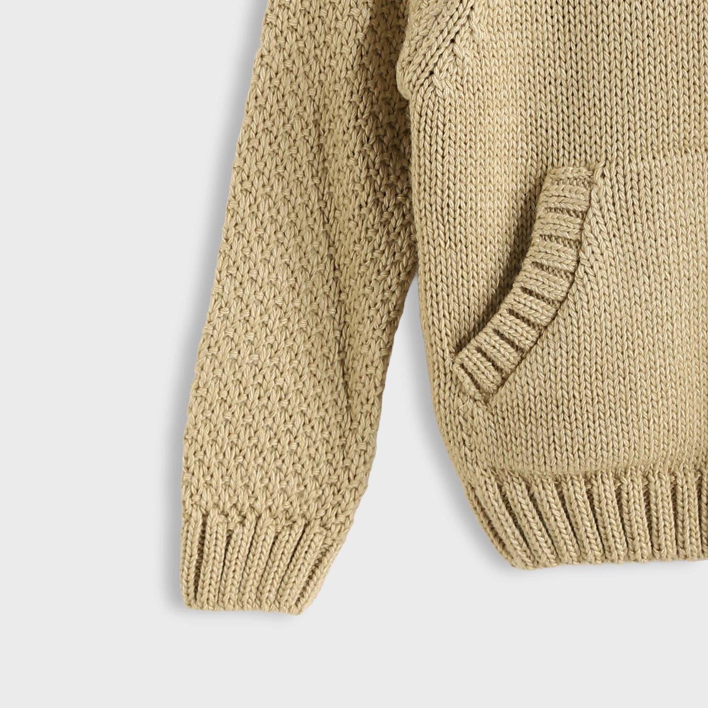 Bucklet Neck Round with Pocket