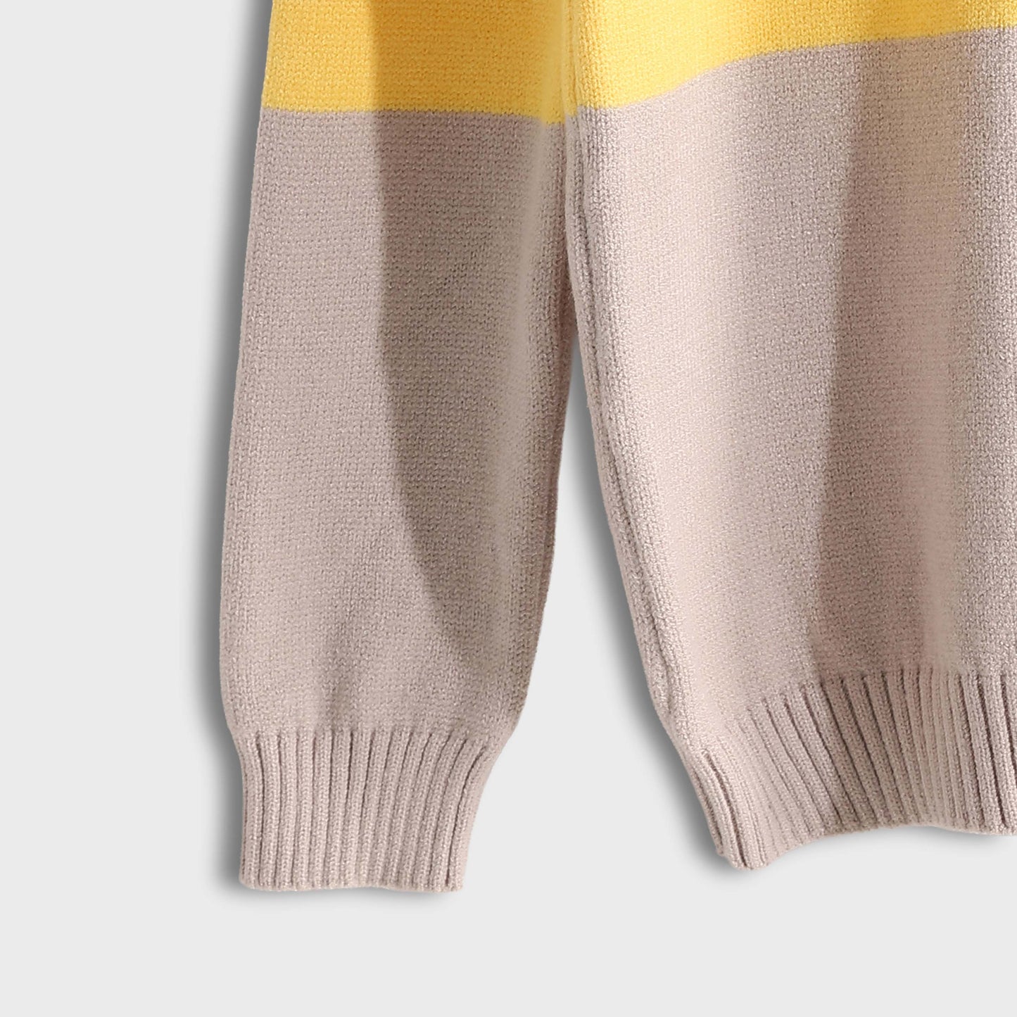 Half zipper pullover