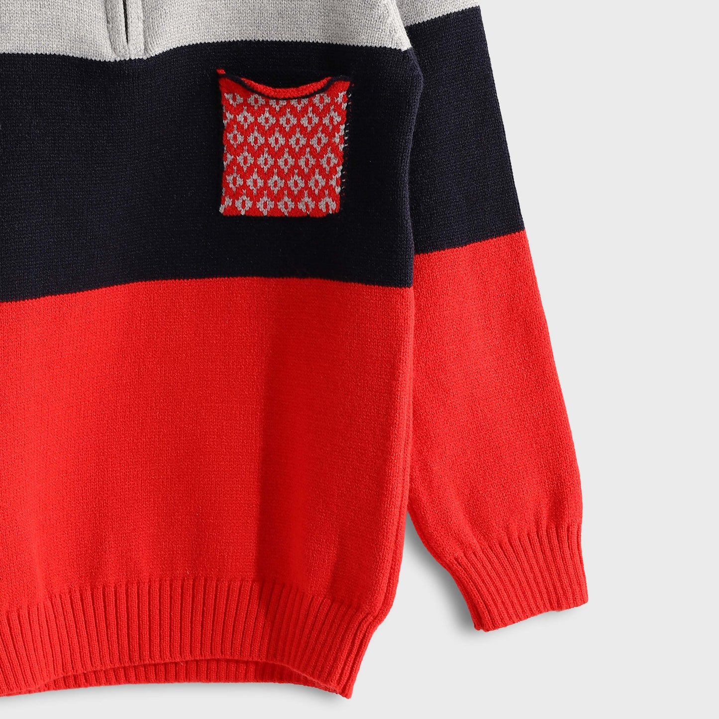 Half zipper pullover