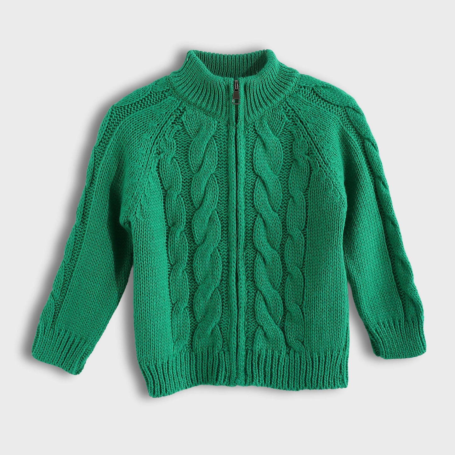 Knitted pullover with zipper