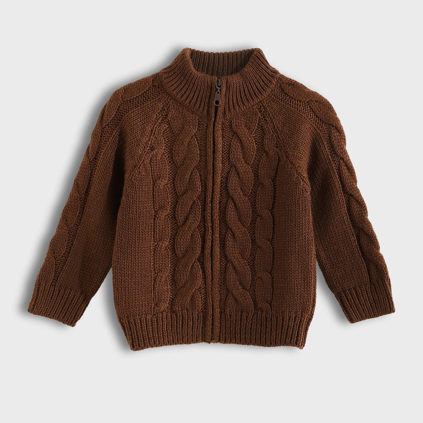 Knitted pullover with zipper