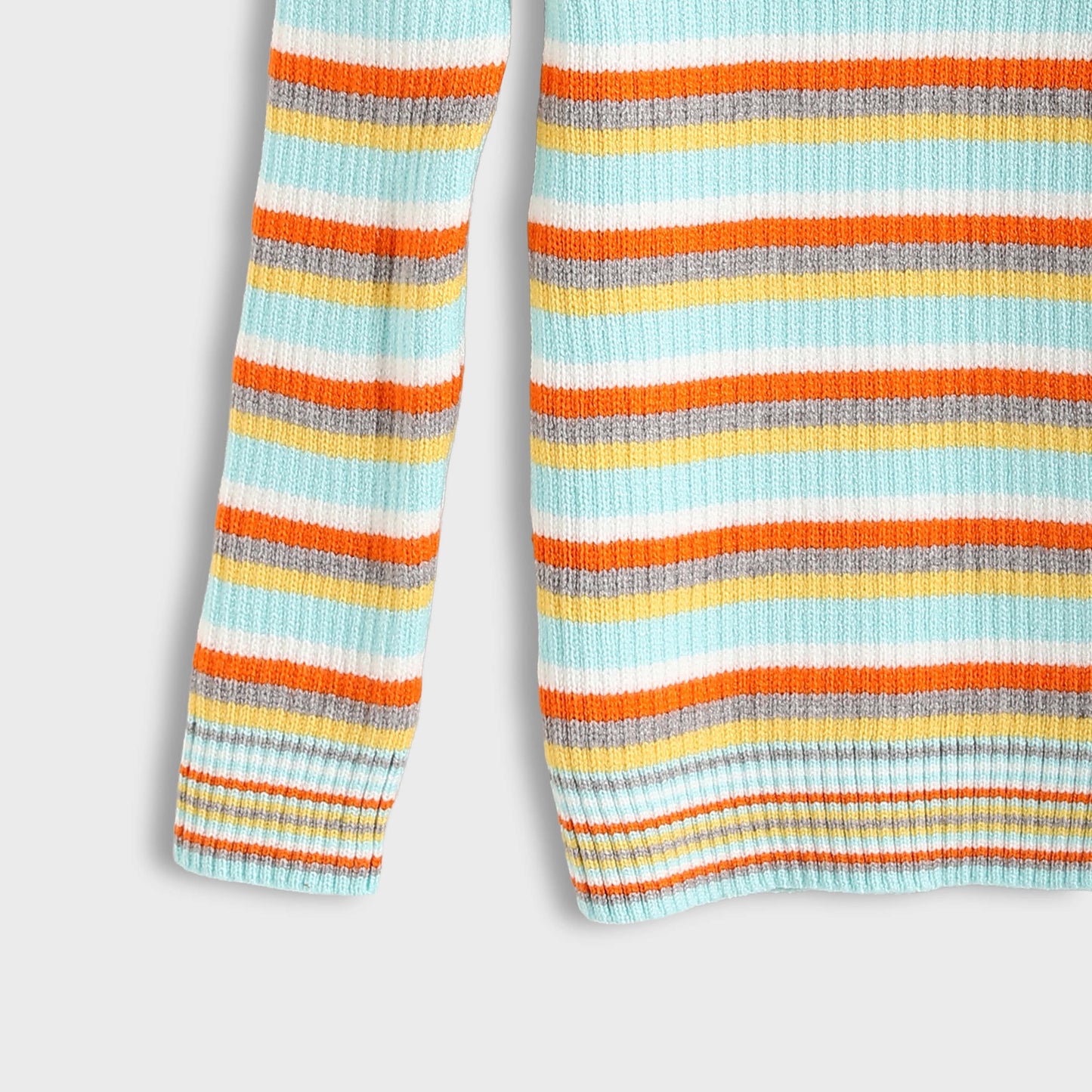 Round neck striped booklet
