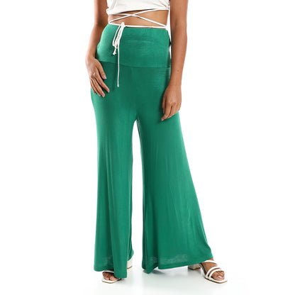 Jamila Women Solid Pattern Flare Fit Pants