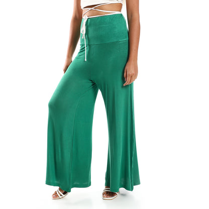 Jamila Women Solid Pattern Flare Fit Pants