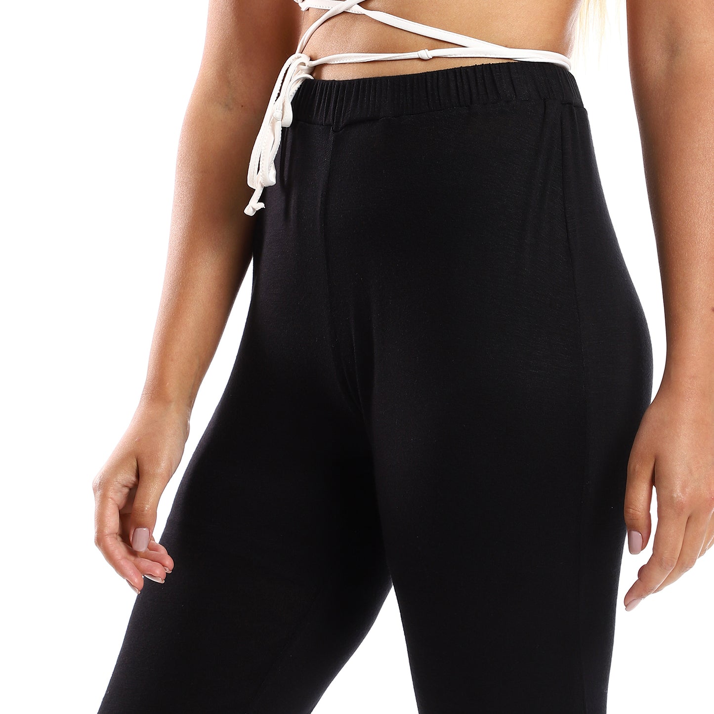 Jamila Women Flare Fit Solid PANTS