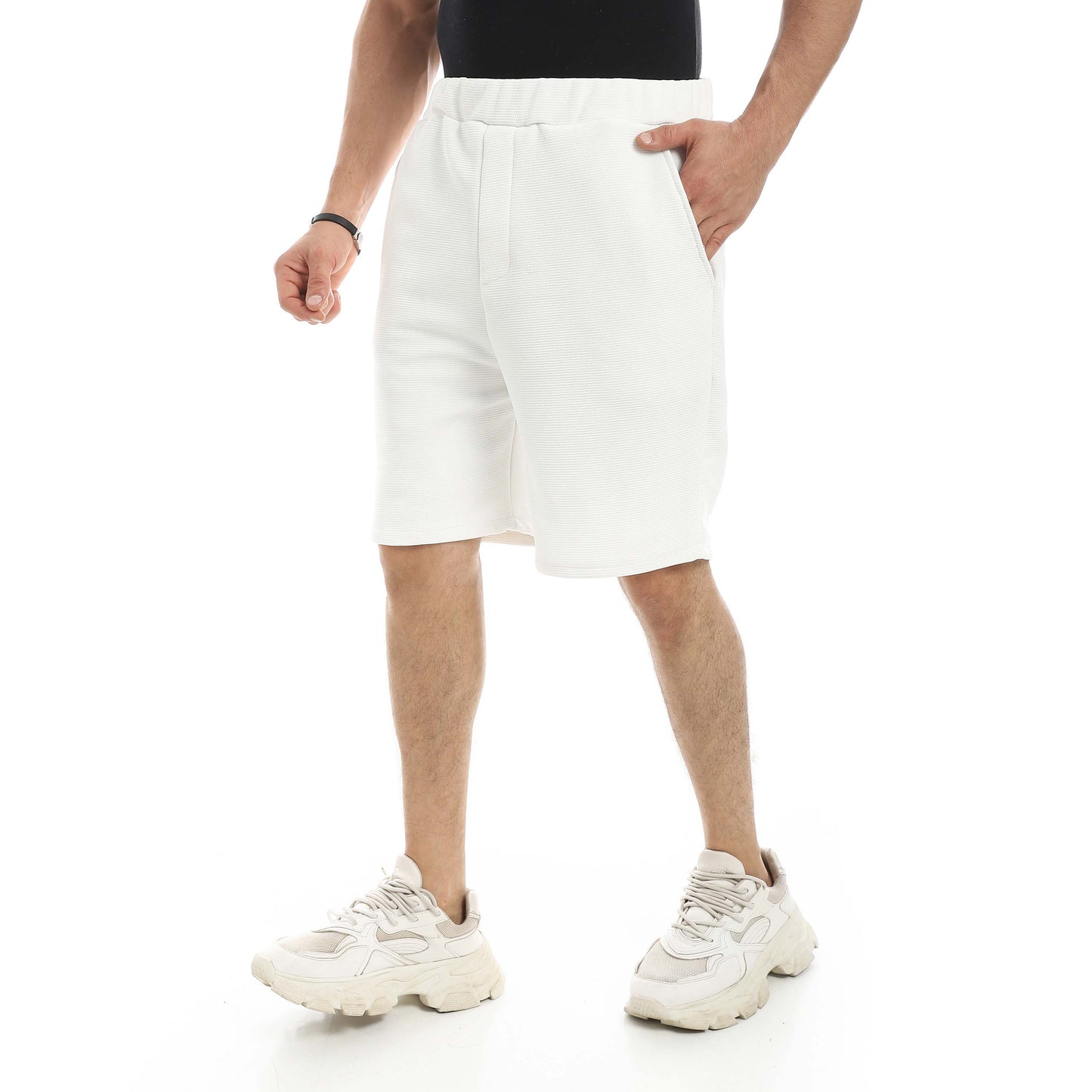 Red Circle Leaked shorts Men