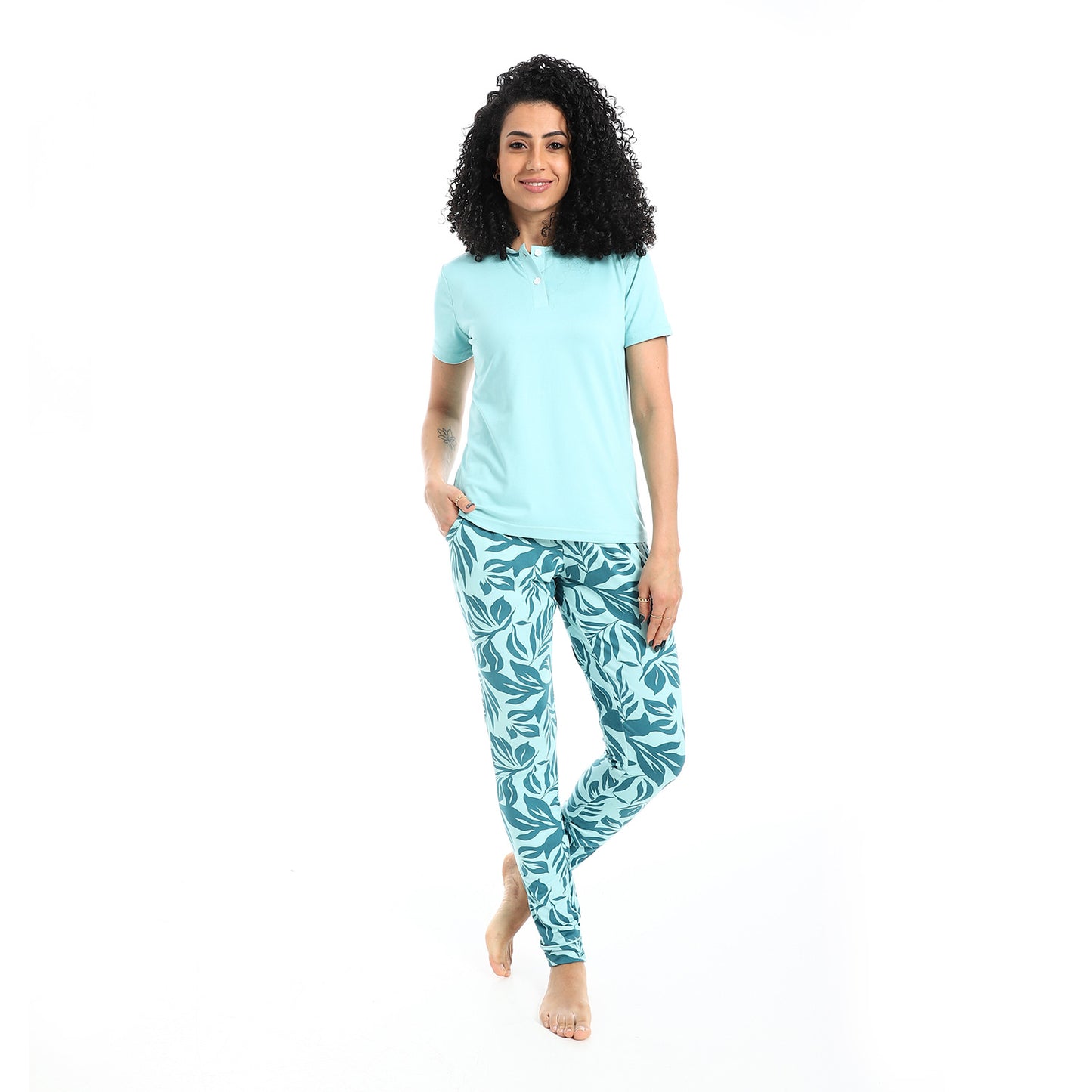 Self Pattern Short Sleeves Pajama Set