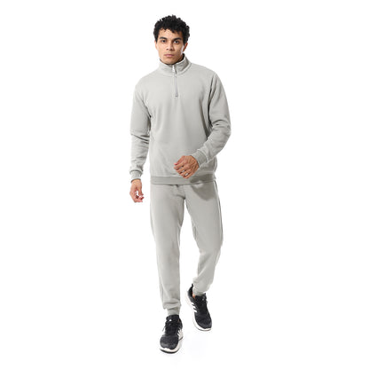 set of pant and ribbed sweatshirt with short zipper