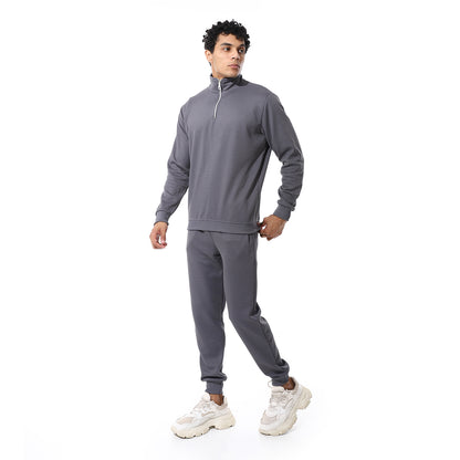 set of pant and ribbed sweatshirt with short zipper
