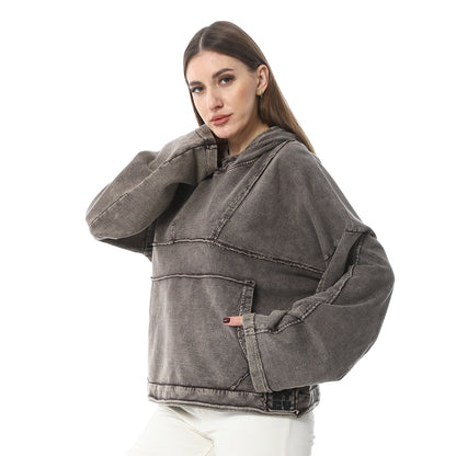 XTCY sweatshirt with a hood and a cut at the chest for women