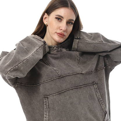 XTCY sweatshirt with a hood and a cut at the chest for women
