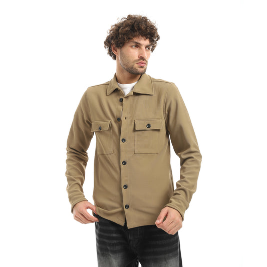 Knitted shirt with buttons