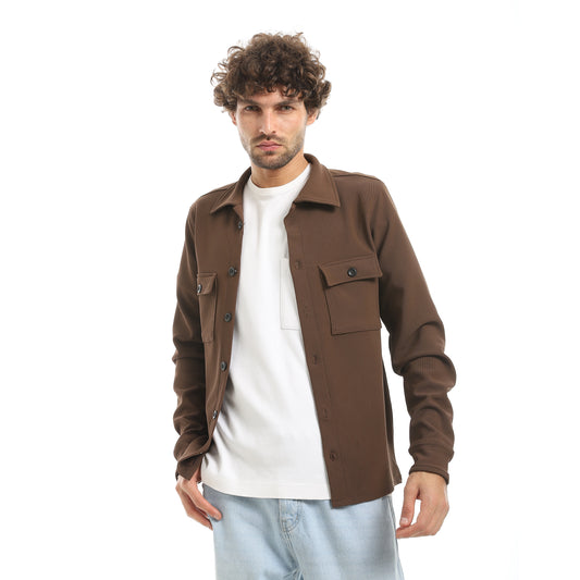 Knitted shirt with buttons