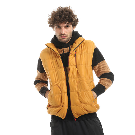 Pump jacket cut, zipper and cappucco