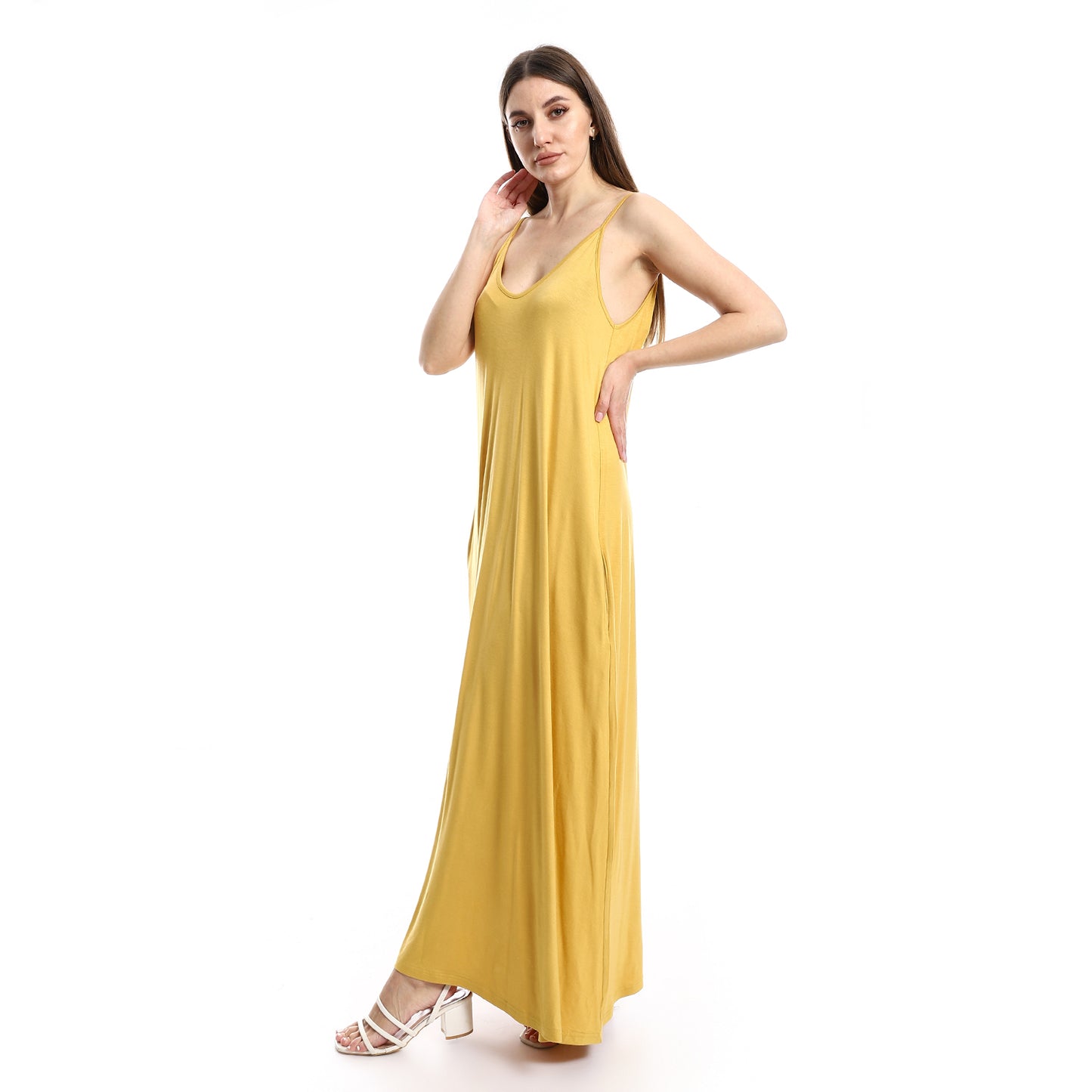 فستان جميلا الطويل بأشرطة رفيعة وجيوب جانبية للنساء