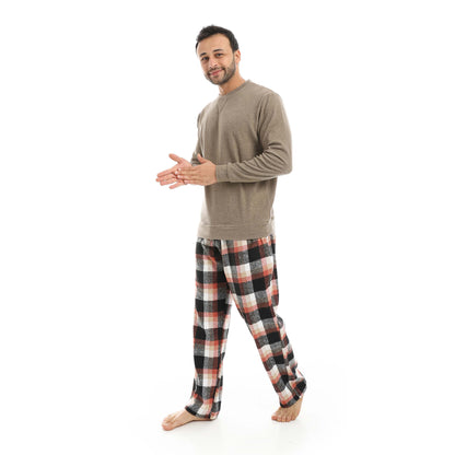 Red Circle Pajama Round Neck with Gingham Pant Men