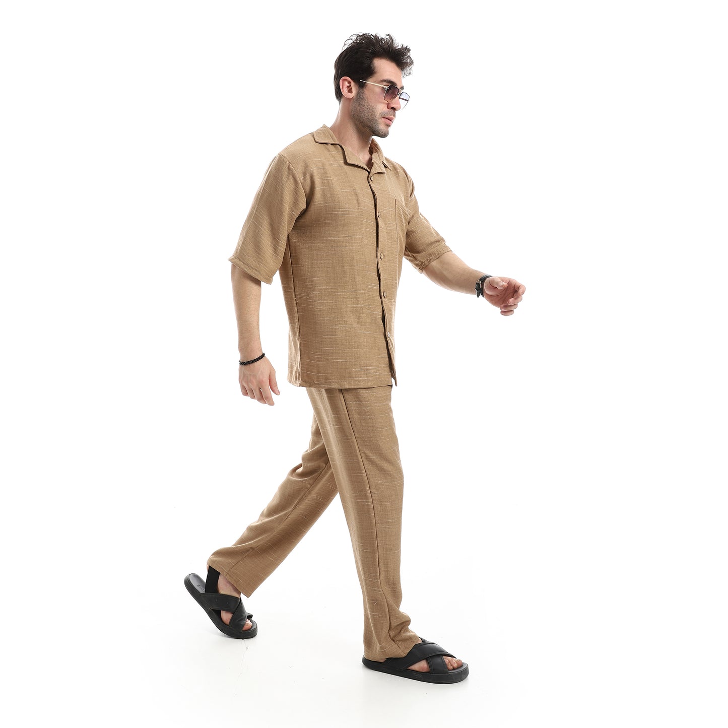 طقم بنطلون كتان بأكمام قصيرة كاجوال