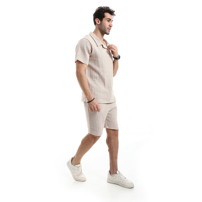 طقم شورت قصير سهل الارتداء بياقة جوني