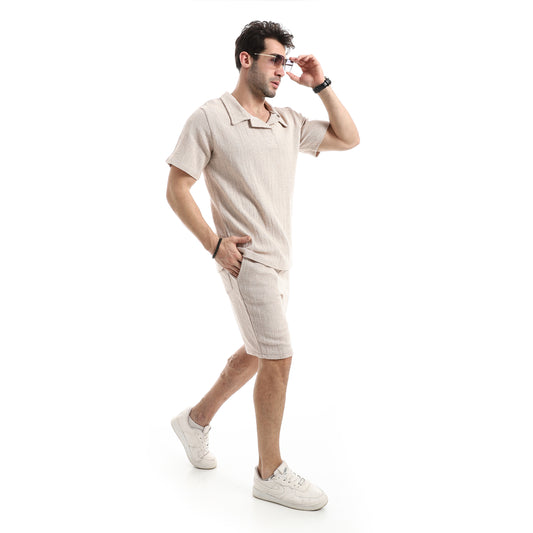 طقم شورت قصير سهل الارتداء بياقة جوني