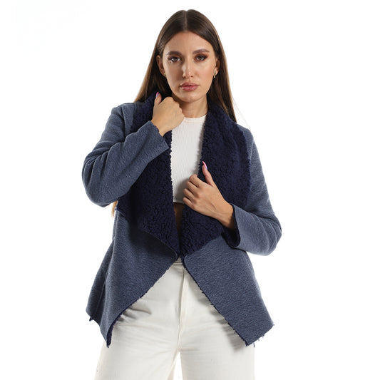 Fashionable Short Jacket With Pockets