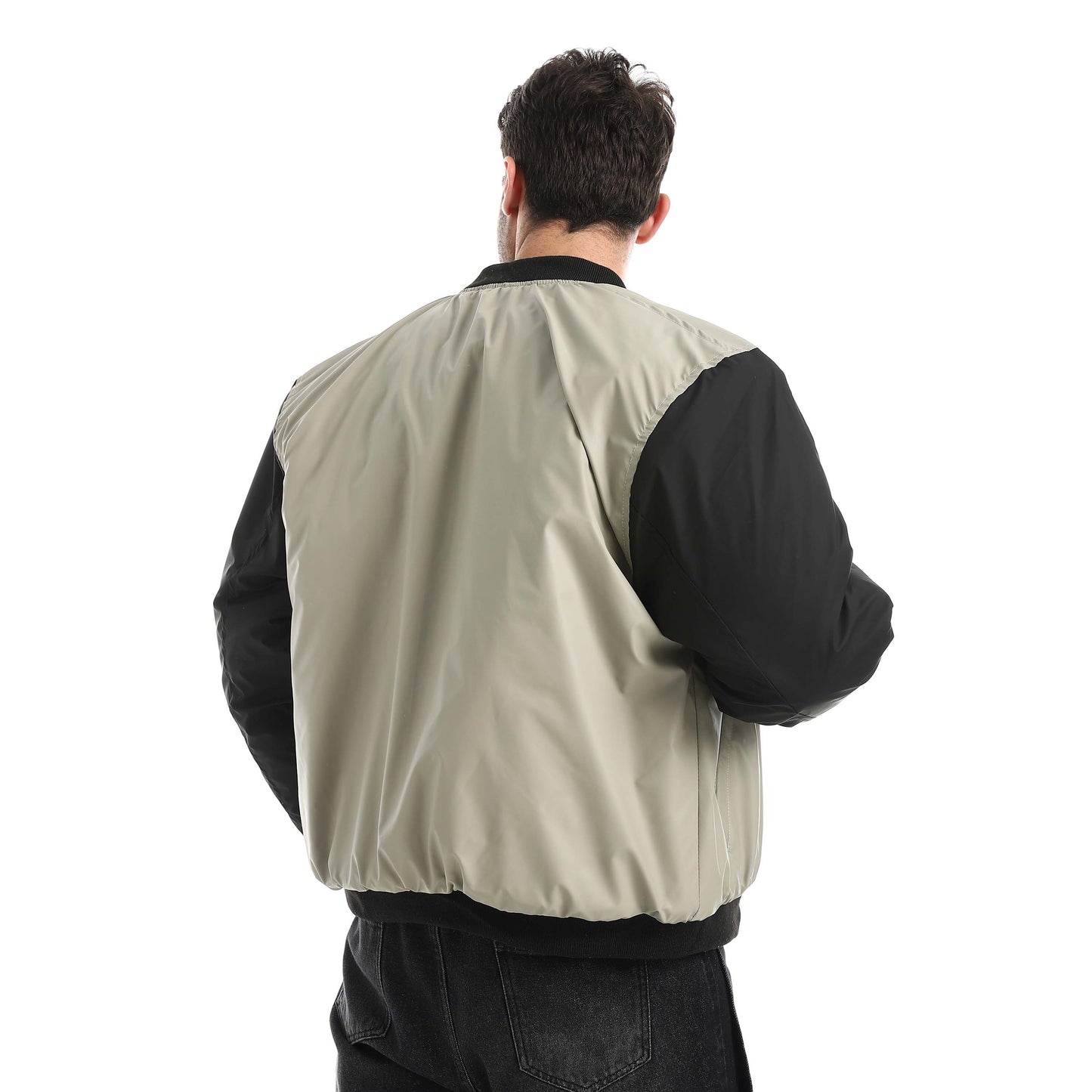 جاكيت أزرار ياقة وتطريز