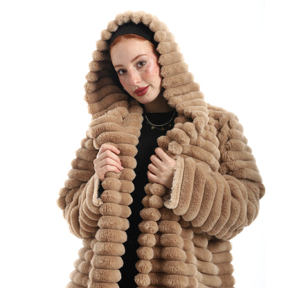 كارديجان فرو للنساء