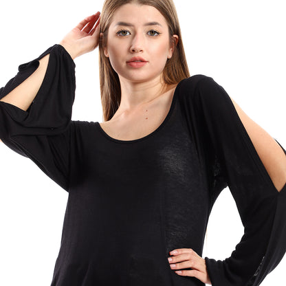 Jamila Women Wide Round Collar Tunic With Sided Sleeves Slits